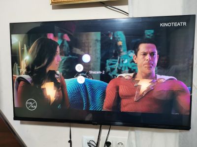 Продаётся телевизор Smart tv