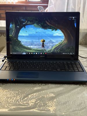 Ноутбук Acer старый