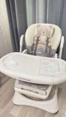 Детский стульчик для кормления