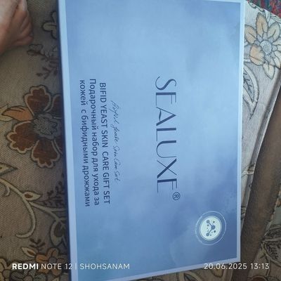 Sealuxe yuz parvarishi uchun toʻplam