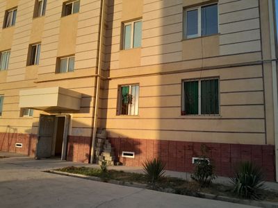 Sotiladi 2 xonali kvartira juda qulay narxda tel orqali maʼlumotlar be