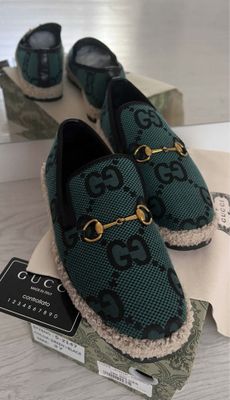 Продам лоферы осенние Gucci