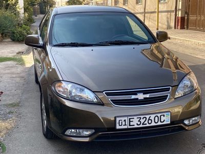 Lacetti сотилади