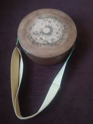 Мини кахон (барабан)