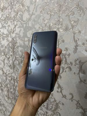 Samsung A50 4/64GB Ideal
