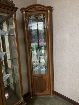 Продаётся лакированный пенал.
