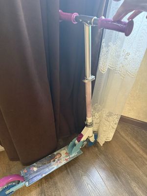Самокат «холодное сердце»