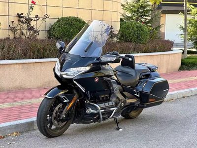 Honda Gold Wing Zakazga keladi