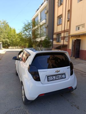 Spark Arenda gazi bor