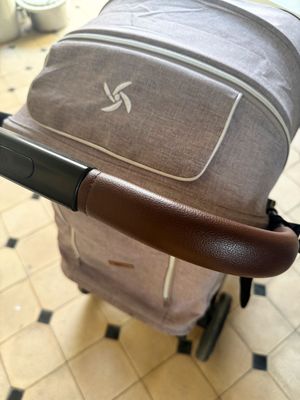 Продам коляску Teknum