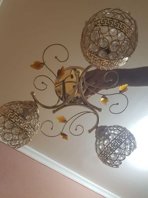 Красивая Люстра