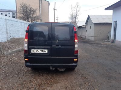 Mercedes Benz Vito