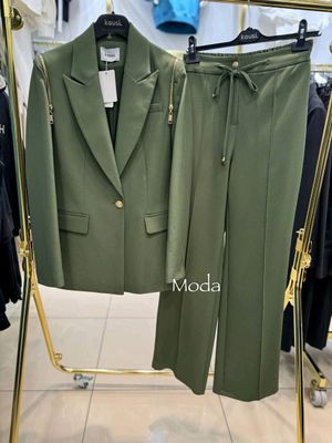 брючный костюм
