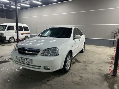 Lacetti 1,8 holati ideal 46,000 km