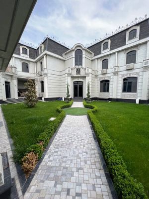 Срочно сдаётся евродом под офис в центре города