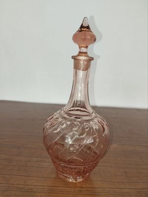 Графин старинный.