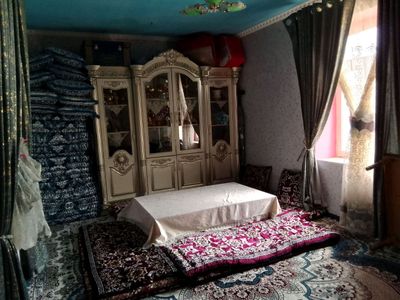 Kamuna mfy da xovli uy 12 sotixdan iborat