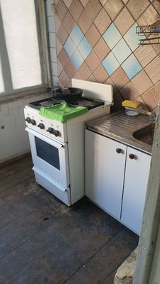 Gaz plita sotiladi