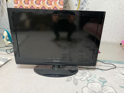 Samsung телевизор 32’