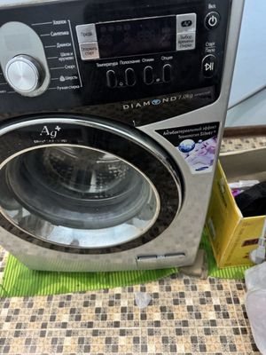 Avtomat kir yuvish mashinasi sotiladi