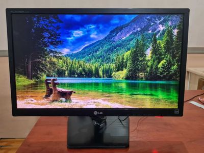 Монитор LG 23" Flatron E2342T, 1920x1080, TN без блока питания