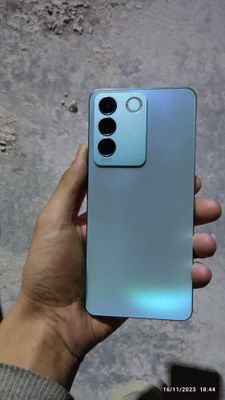 Vivo v27e sotiladi