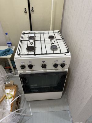 Продается газ плита ферганка в хорошем состоянии