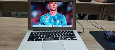 Модель : MacBook Air 13 Версия: macOs 12.7.6 Серийный номер C1MTL9GPH3