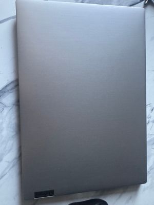 Lenovo ideapad 3