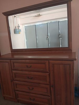 Mebel trimo sotiladi