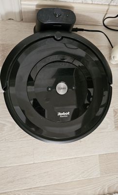 iRobot Roomba e5