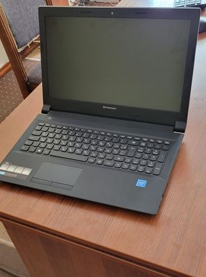 LENOVO B51 ноутбук сотилади