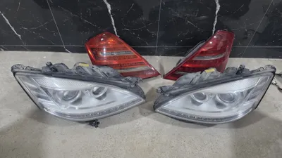 Продам w221 restaling бампер и фары