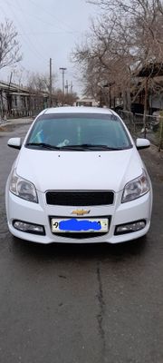 Нексия 3 сотилади