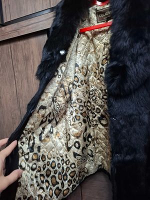 Продаётся шуба из натурального меха