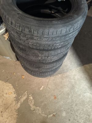 Kumho solus 195/60R15 kareyiskiy balon xaroshiy sostayaniyax