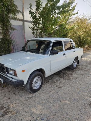 Vaz 2107 Sotiladi