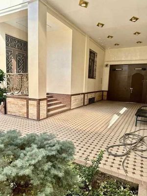 Представительский дом в Мирабаде за Grand Mir — 10 комнат, мебель