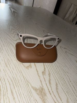 Ray ban очки хамелион , почти новые . Пользовался один раз