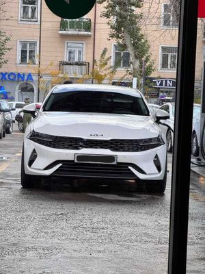 Продается KIA K5 Luxe Light