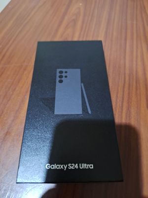 НОВЫЙ!!! Samsung Galaxy S24 Ultra 12/256GB Titanium Black за 899 у.е!
