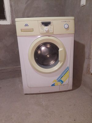 Продам стиральную машину Атлант 5кг