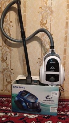 Samsung piles sotiladi продаётся пылесос.