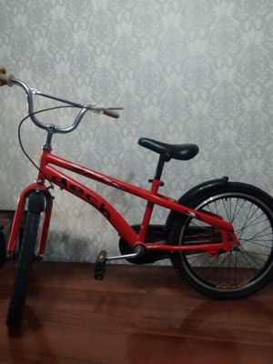 Продается велосипед в отличном состоянии. Bolalar uchun velosiped