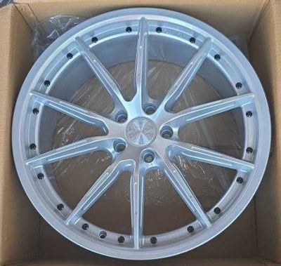 Продаются Диски R20 /5x114 в ассортименте.
