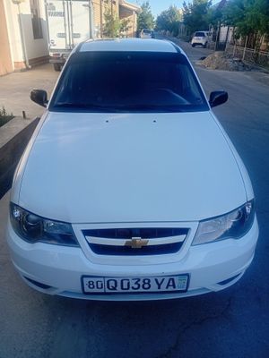Nexia 2 sotiladi