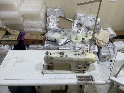 Тикув мошинала сотилади оптимига