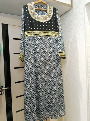 женское платье из Индонезии