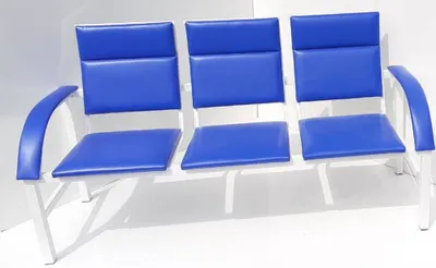 Kutish zali uchun 3 orinlik skameka Maxsullotga 1 yil kafolat