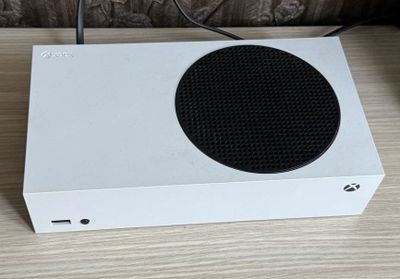 Игравой консоль Xbox 512gb